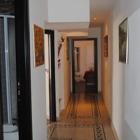 San Giovanni In Laterano بيت للعطل *