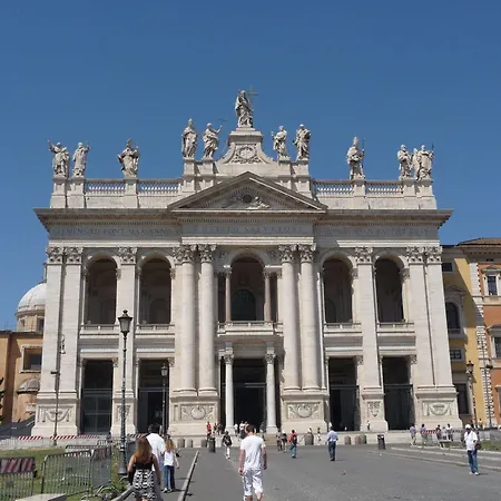 San Giovanni In Laterano بيت للعطل